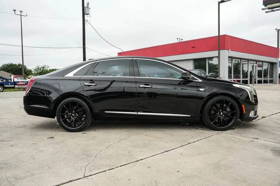 2018 Cadillac XTS - Image 9 of 14