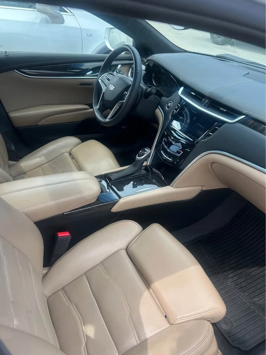 2018 Cadillac XTS - Image 7 of 9