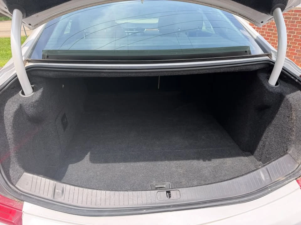 2018 Cadillac XTS - Image 8 of 9