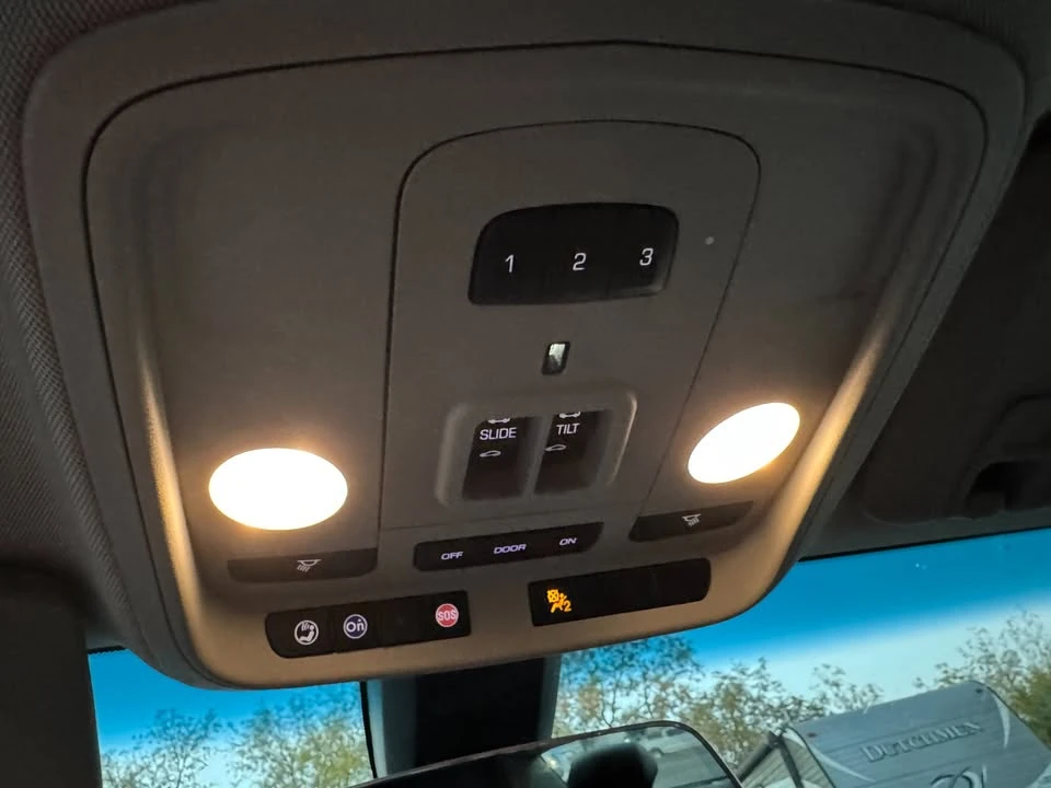 2018 Cadillac ATS - Image 15 of 18
