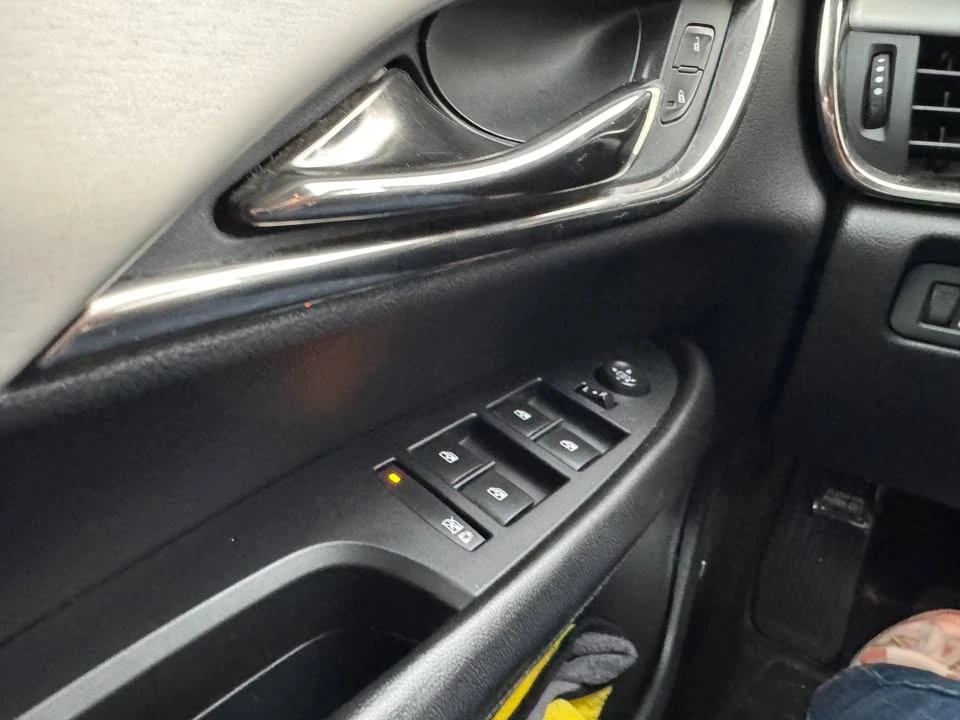 2018 Cadillac ATS - Image 8 of 12