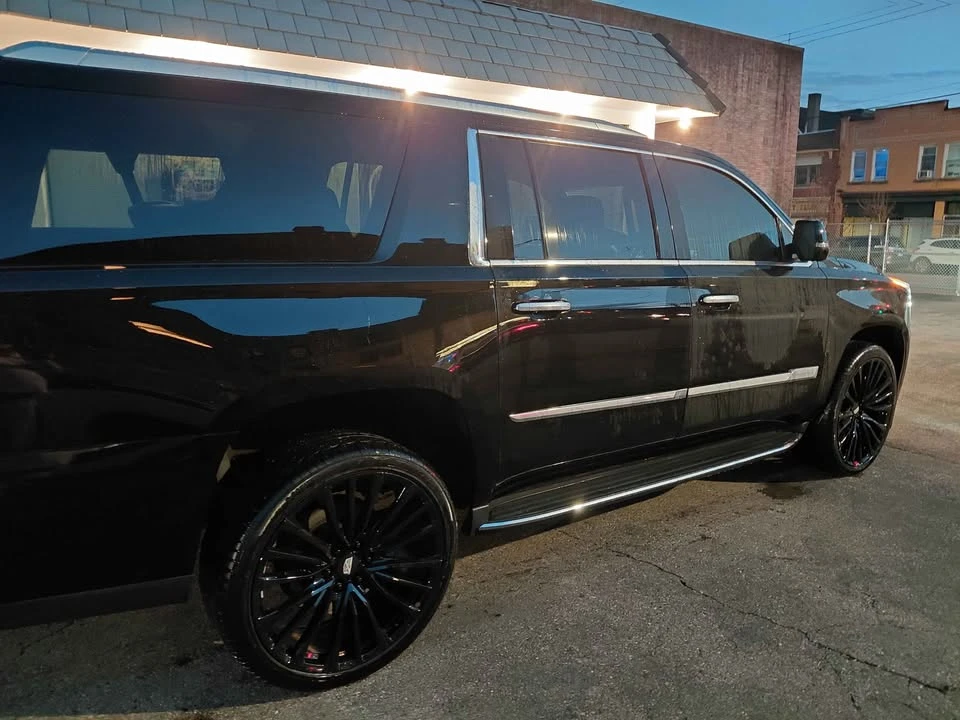 2018 Cadillac Escalade 4th Gen - Image 6 of 13