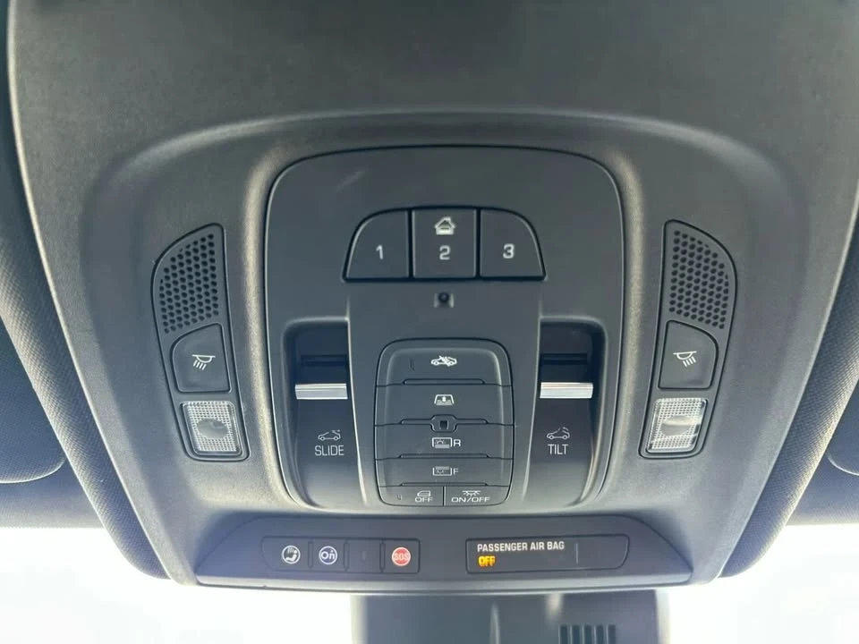 2018 Cadillac CT6 - Image 15 of 20