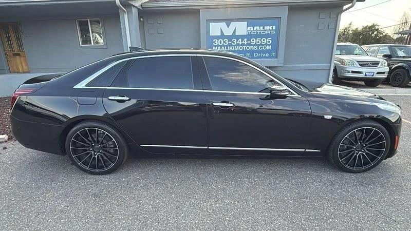 2018 Cadillac CT6 - Image 10 of 18