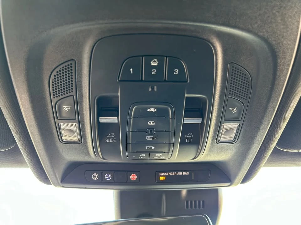 2018 Cadillac CT6 - Image 15 of 19