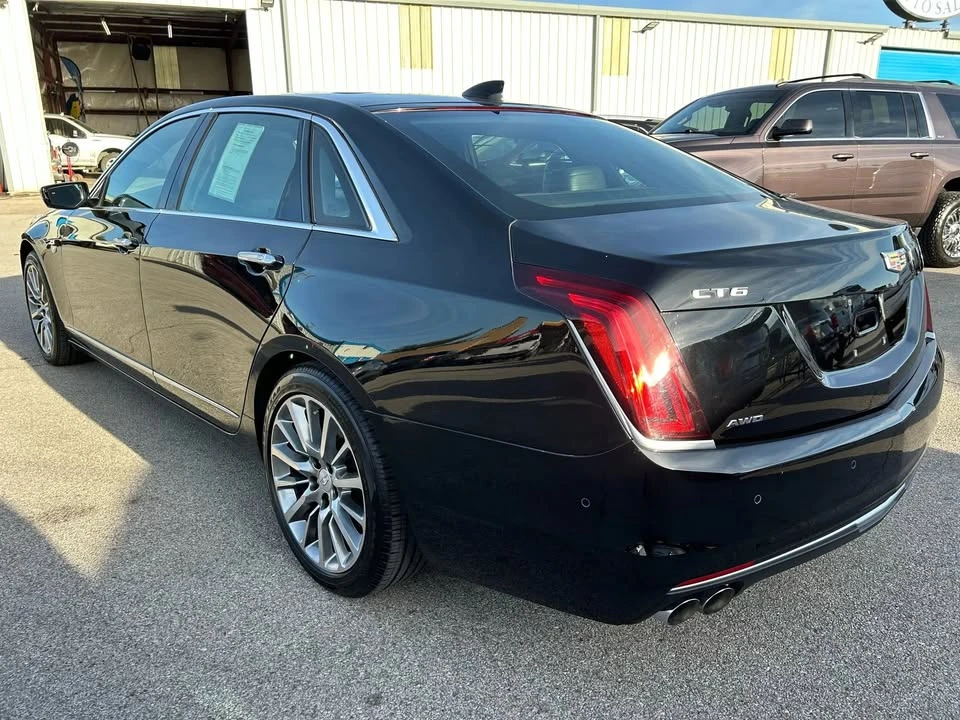 2018 Cadillac CT6 - Image 10 of 19