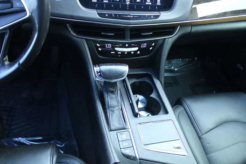 2018 Cadillac CT6 - Image 18 of 19