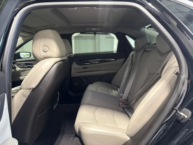 2018 Cadillac CT6 - Image 11 of 20