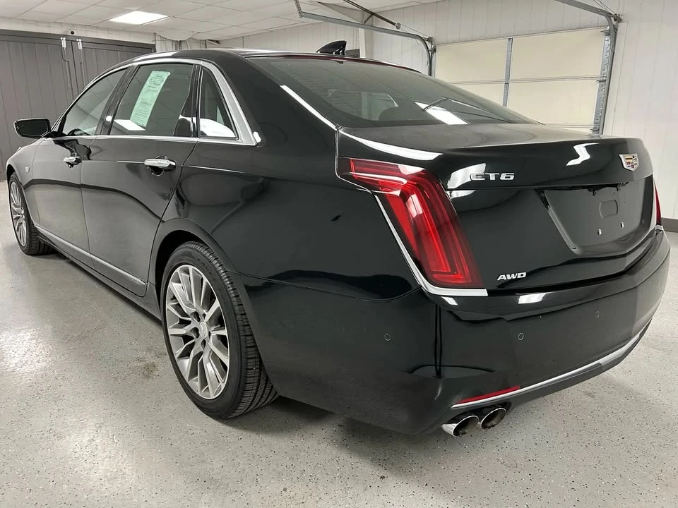 2018 Cadillac CT6 - Image 2 of 20