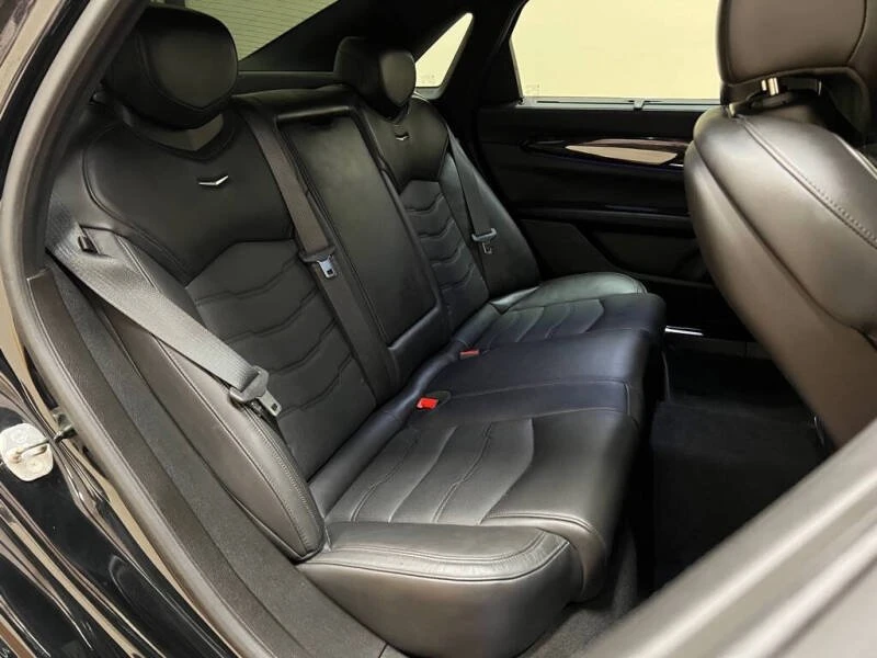 2018 Cadillac CT6 - Image 19 of 20