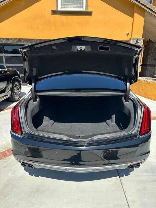 2018 Cadillac CT6 - Image 12 of 14
