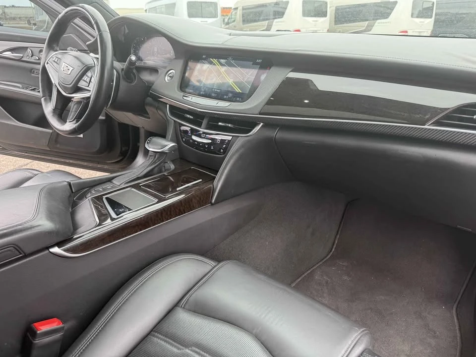 2018 Cadillac CT6 - Image 11 of 17