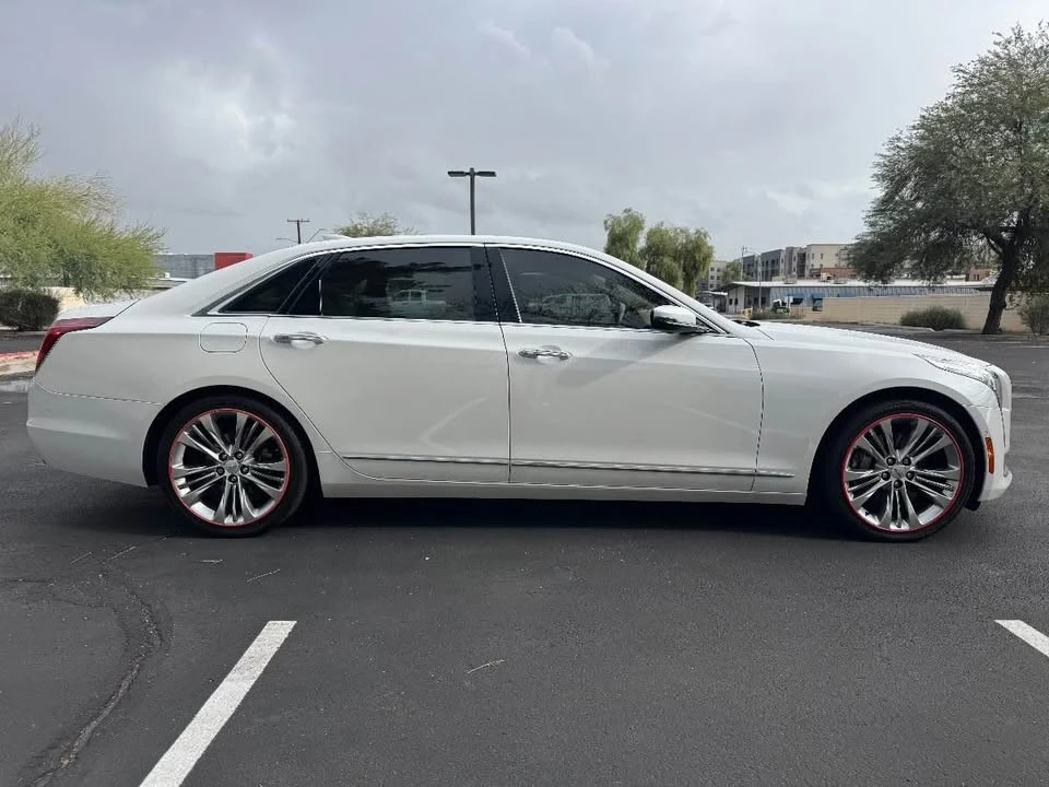 2018 Cadillac CT6 - Image 17 of 18