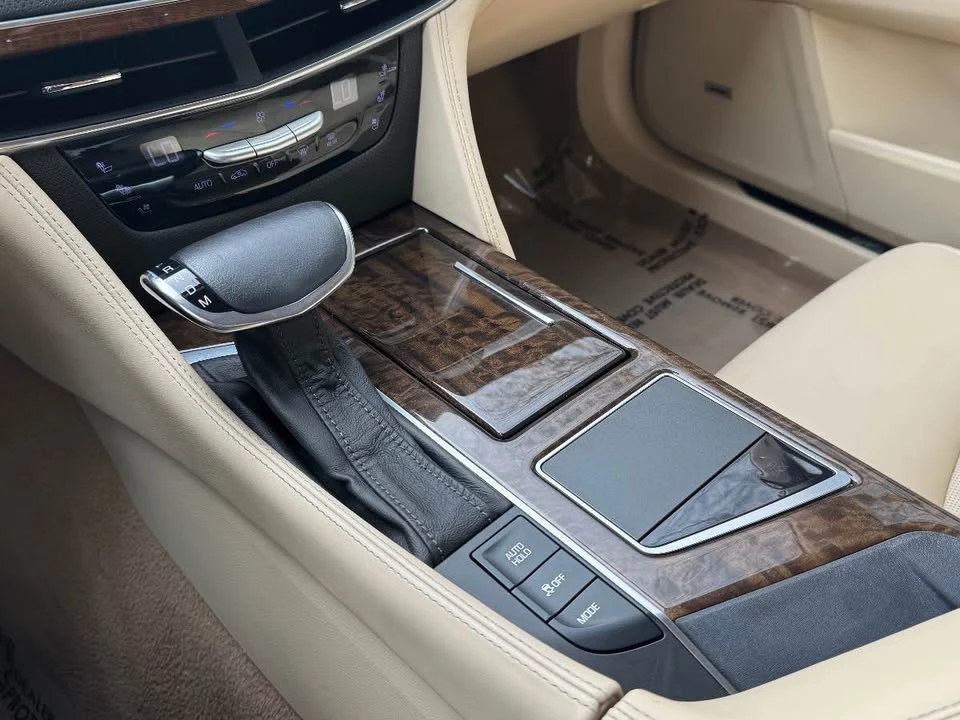 2018 Cadillac CT6 - Image 10 of 18