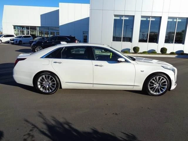 2018 Cadillac CT6 - Image 2 of 16