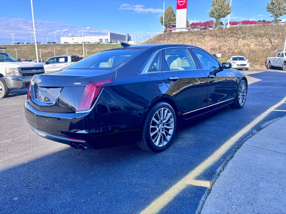 2018 Cadillac CT6 - Image 7 of 18