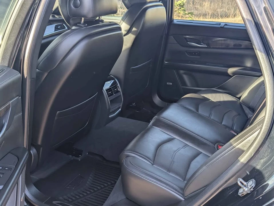 2018 Cadillac CT6 - Image 9 of 17