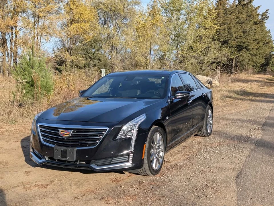 2018 Cadillac CT6 - Image 2 of 17
