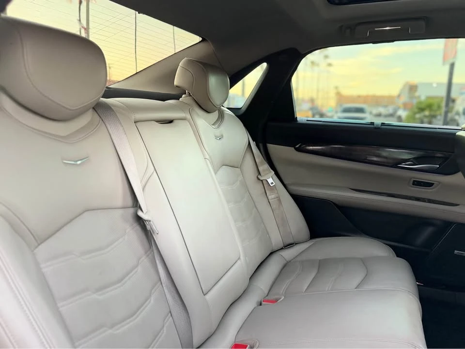2018 Cadillac CT6 - Image 19 of 20
