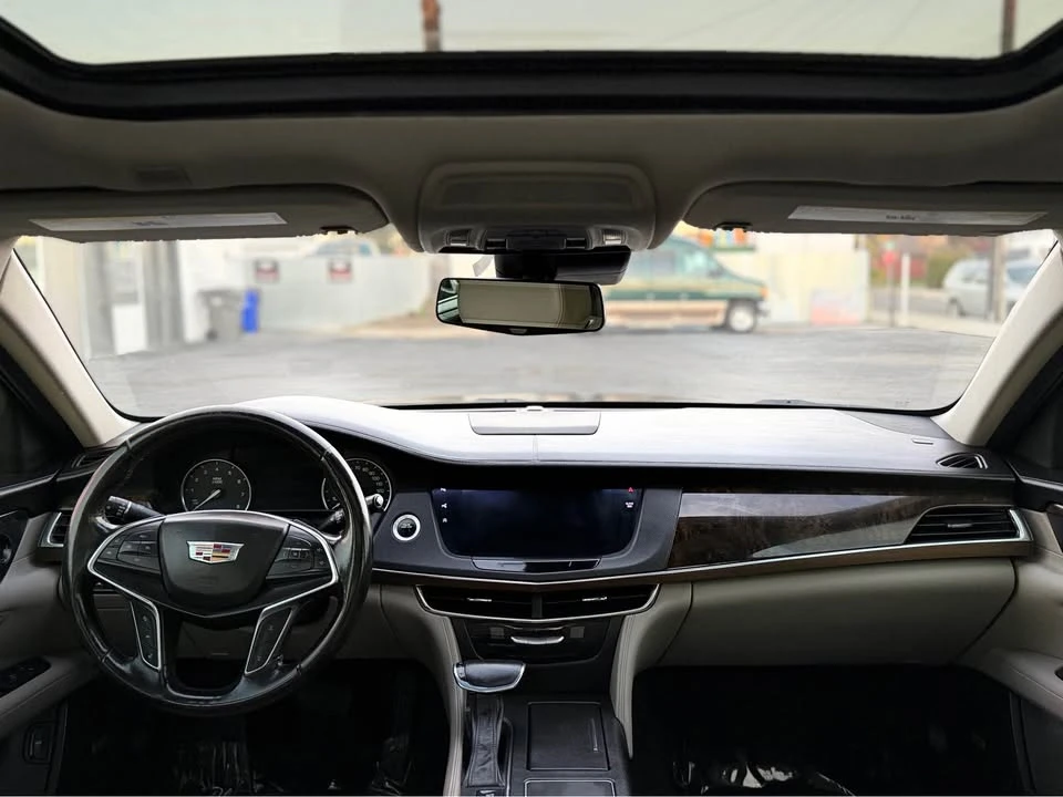 2018 Cadillac CT6 - Image 11 of 20