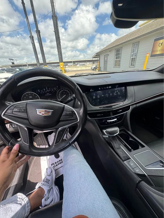 2018 Cadillac CT6 - Image 2 of 6