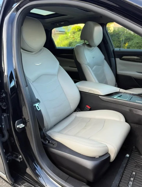 2018 Cadillac CT6 - Image 10 of 20