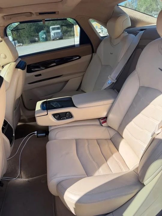 2018 Cadillac CT6 - Image 10 of 13