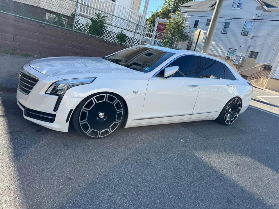 2018 Cadillac CT6 - Image 2 of 13