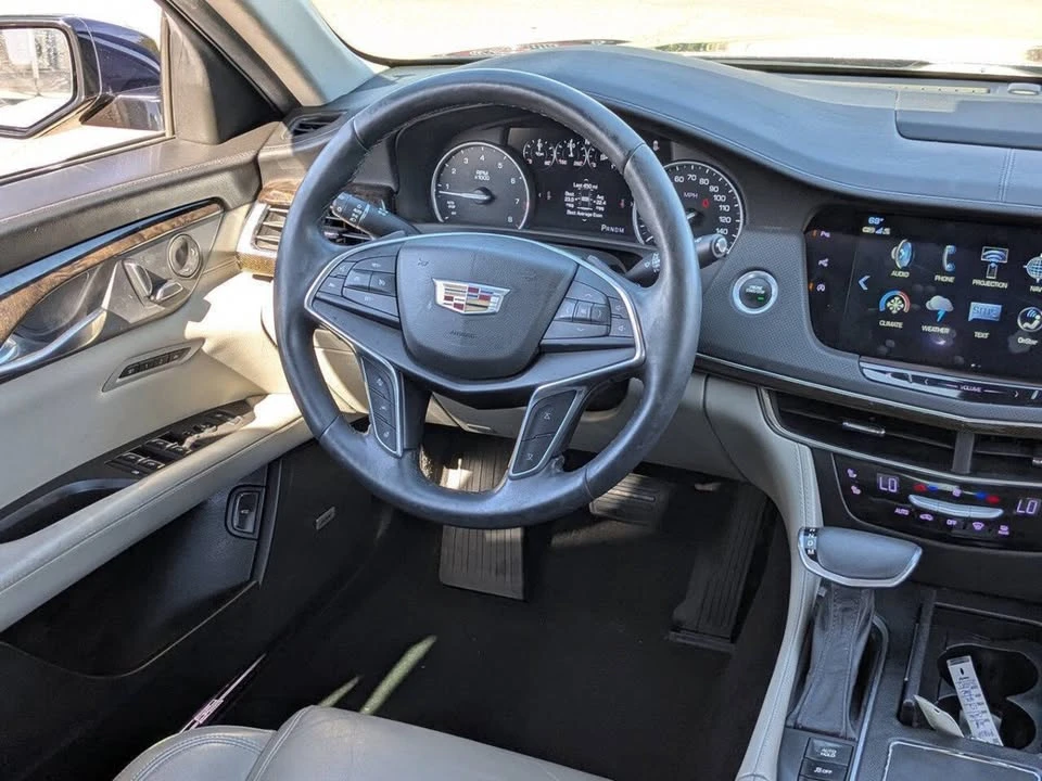 2018 Cadillac CT6 - Image 14 of 20