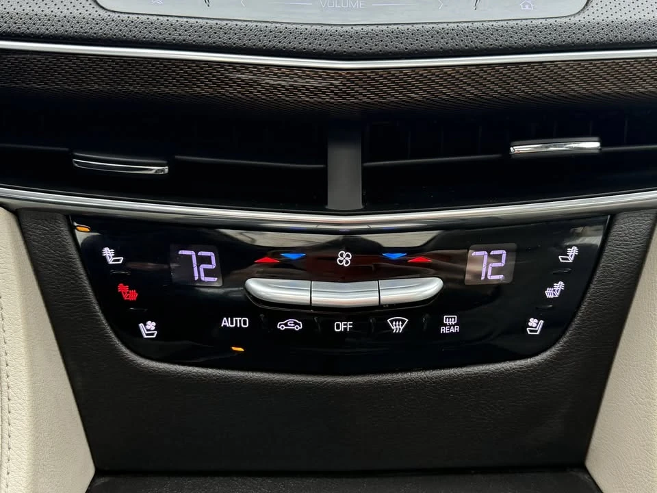 2018 Cadillac CT6 - Image 17 of 19