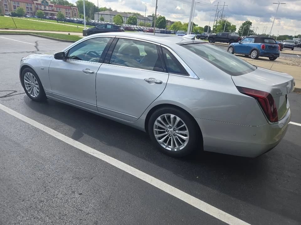 2018 Cadillac CT6 - Image 2 of 18