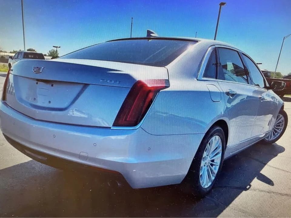 2018 Cadillac CT6 - Image 17 of 18