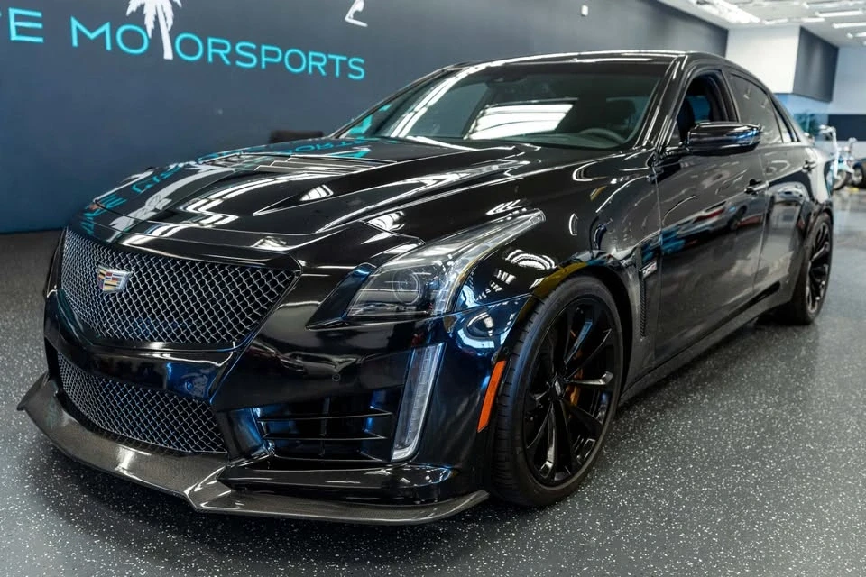 2018 Cadillac CTS-V 3rd Gen - Image 2 of 18