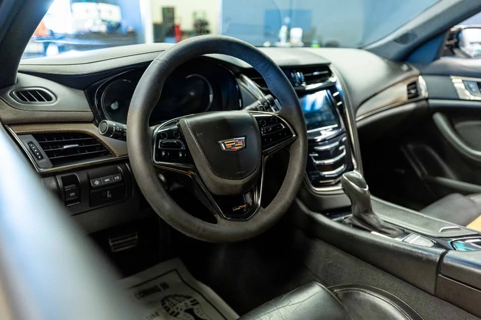 2018 Cadillac CTS-V 3rd Gen - Image 11 of 18
