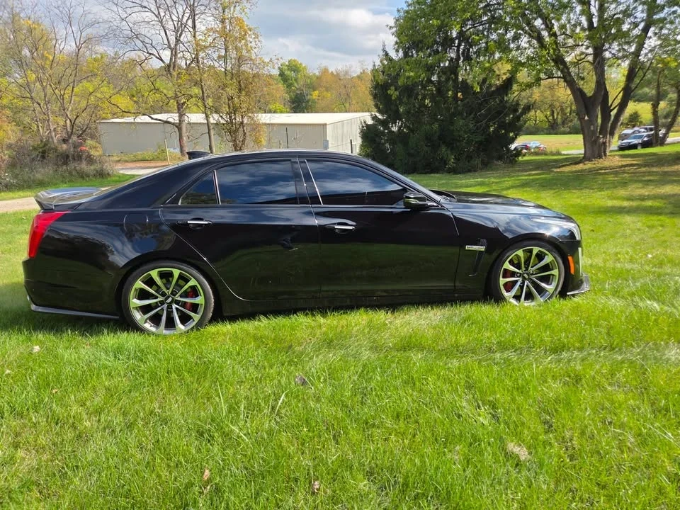 2018 Cadillac CTS-V 3rd Gen - Image 11 of 19