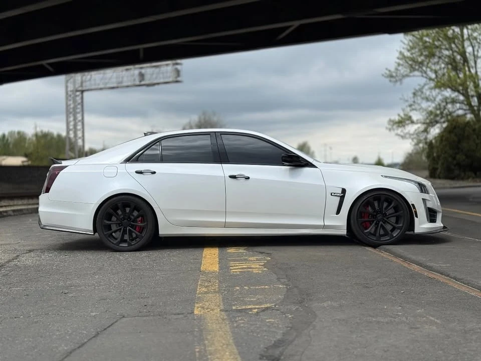 2018 Cadillac CTS-V 3rd Gen - Image 2 of 20
