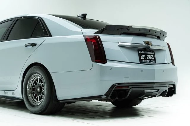 2018 Cadillac CTS-V 3rd Gen - Image 18 of 19