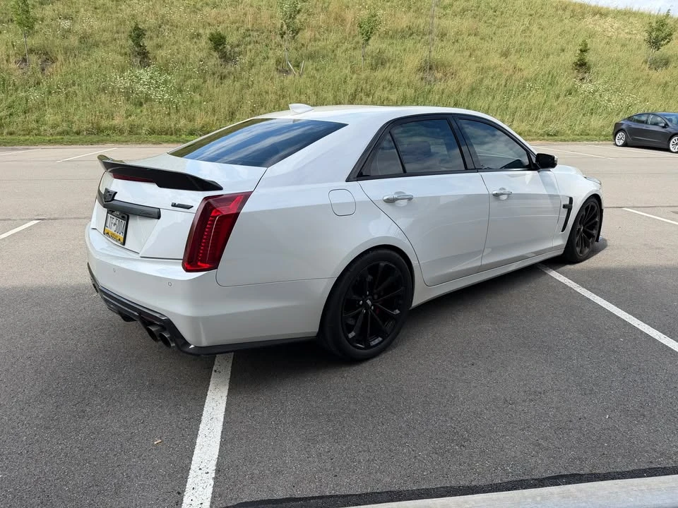 2018 Cadillac CTS-V 3rd Gen - Image 5 of 18
