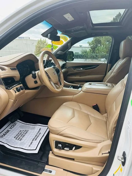 2018 Cadillac Escalade 4th Gen - Image 5 of 9