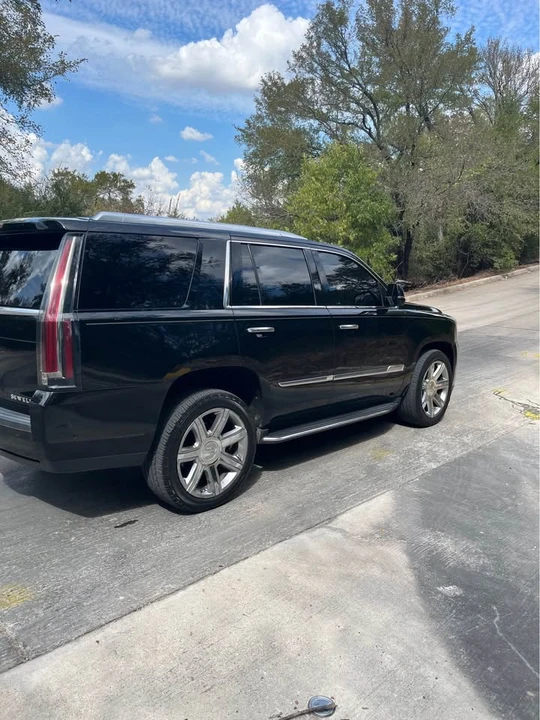 2018 Cadillac Escalade 4th Gen - Image 5 of 6