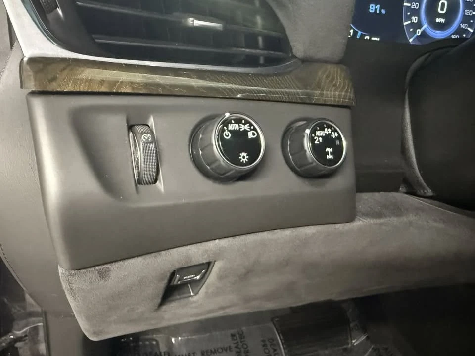2018 Cadillac Escalade 4th Gen - Image 11 of 20