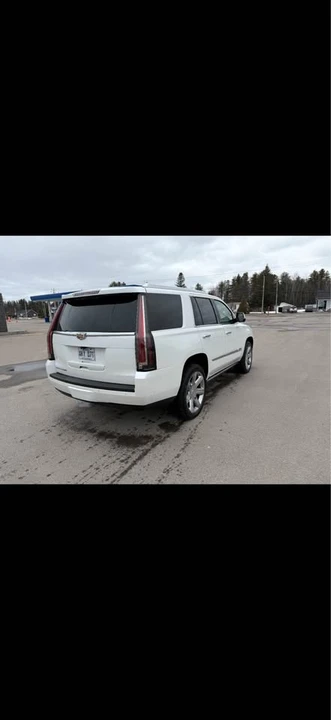 2018 Cadillac Escalade 4th Gen - Image 4 of 8