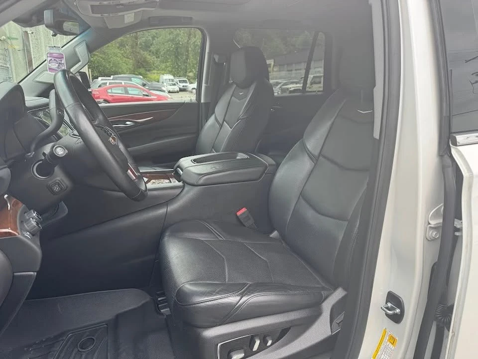 2018 Cadillac Escalade 4th Gen - Image 7 of 14