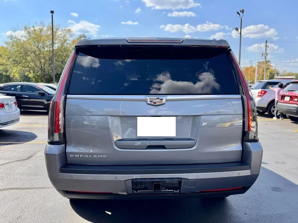 2018 Cadillac Escalade 4th Gen - Image 18 of 20