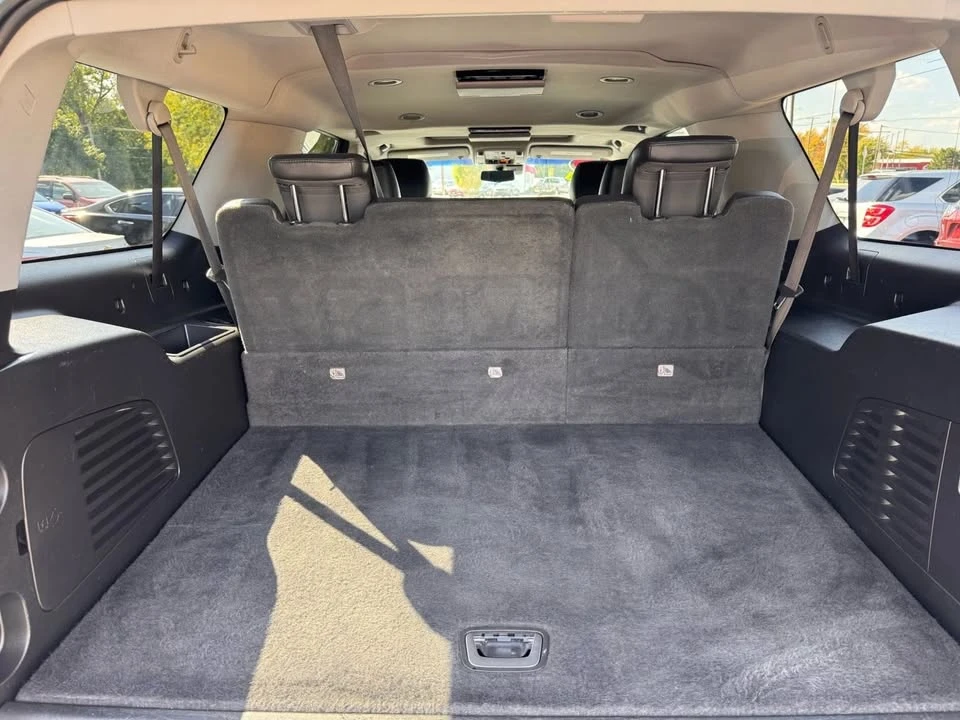 2018 Cadillac Escalade 4th Gen - Image 15 of 20