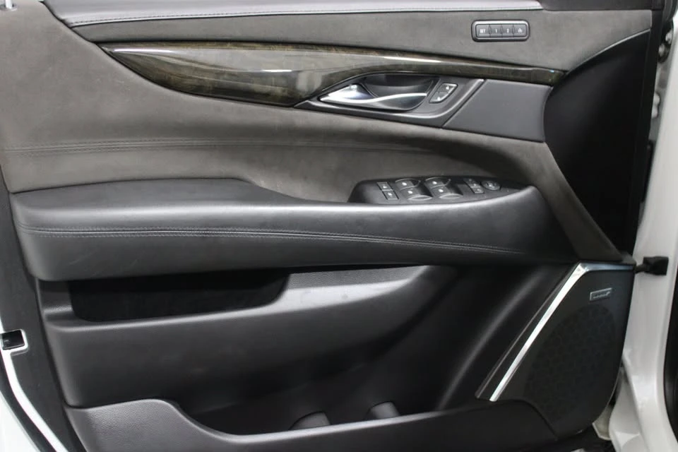 2018 Cadillac Escalade 4th Gen - Image 3 of 20
