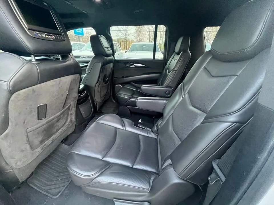 2018 Cadillac Escalade 4th Gen - Image 13 of 20