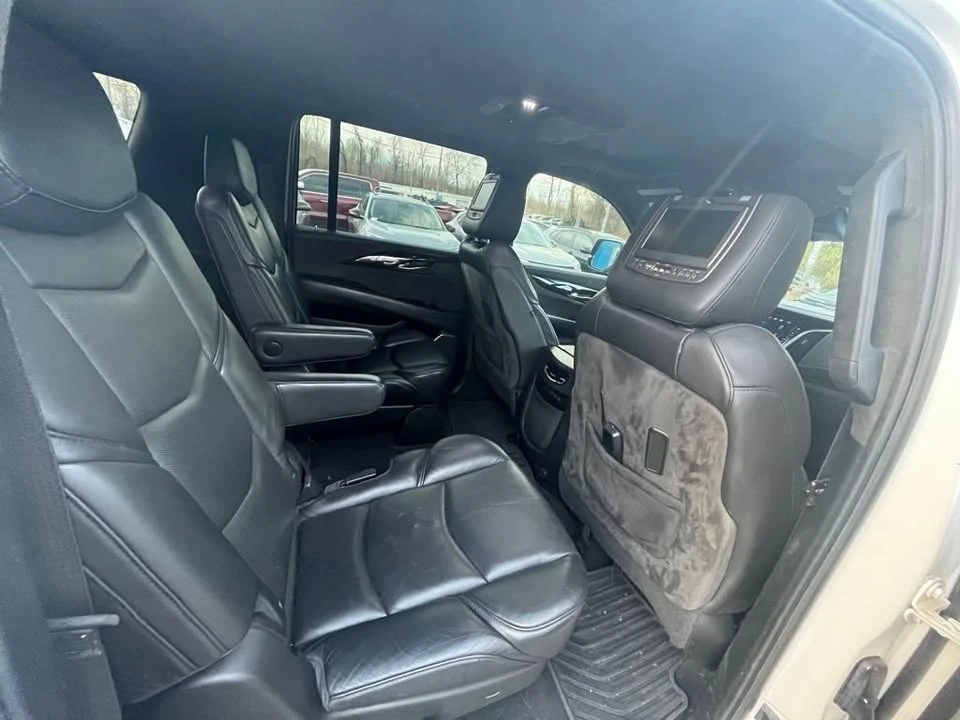 2018 Cadillac Escalade 4th Gen - Image 14 of 20