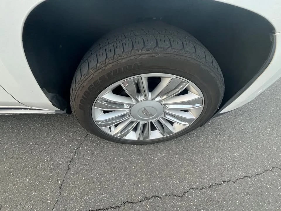2018 Cadillac Escalade 4th Gen - Image 16 of 20