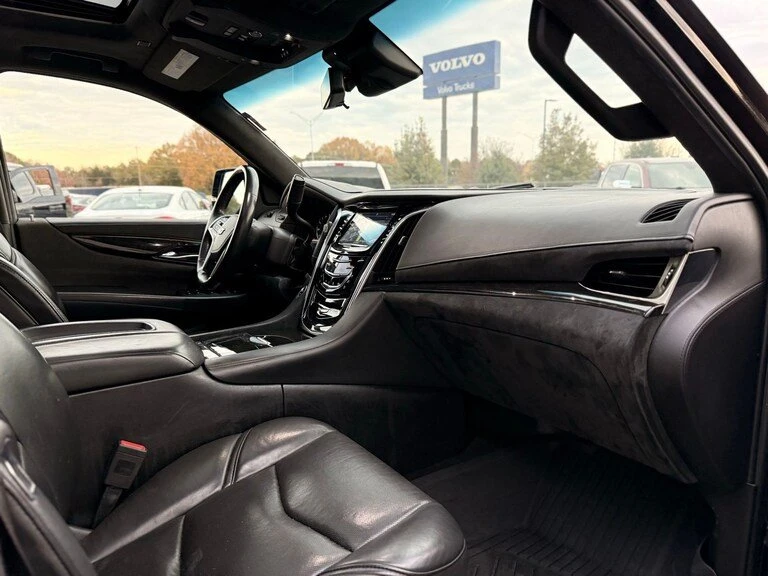 2018 Cadillac Escalade 4th Gen - Image 16 of 16